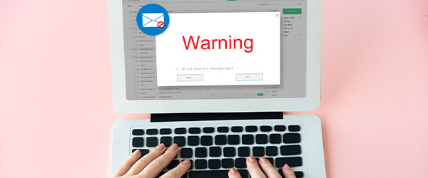 Eviter les arnaques de seniors par e-mail frauduleux